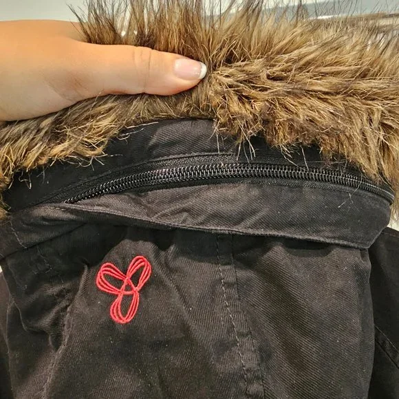 Aritzia TNA Black Faux-Fur trim Hooded Mid-Length Parka size S - Picture 13 of 16